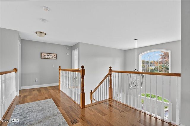 54 Walden Circle, Stillwater, NY 12866