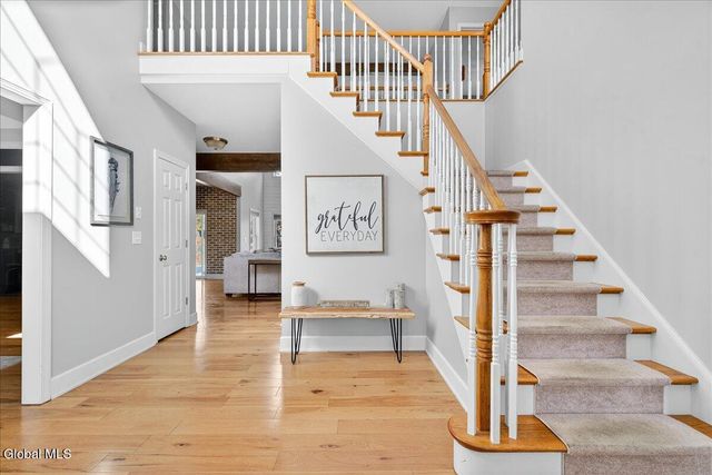 54 Walden Circle, Stillwater, NY 12866