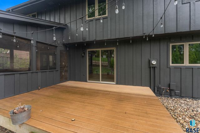 308 E Aspen Dr Drive, Sioux Falls, SD 57105
