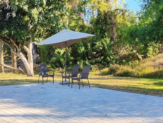 8802 Fordham, Fort Myers, FL 33907