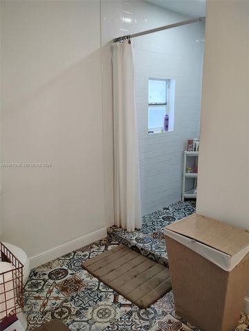 8802 Fordham, Fort Myers, FL 33907