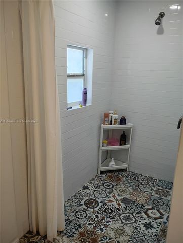 8802 Fordham, Fort Myers, FL 33907