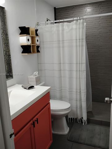 8802 Fordham, Fort Myers, FL 33907