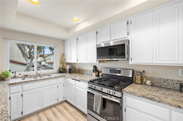 21038 Poolside, Huntington Beach, CA 92648