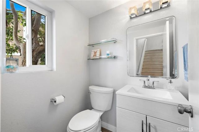 21038 Poolside, Huntington Beach, CA 92648