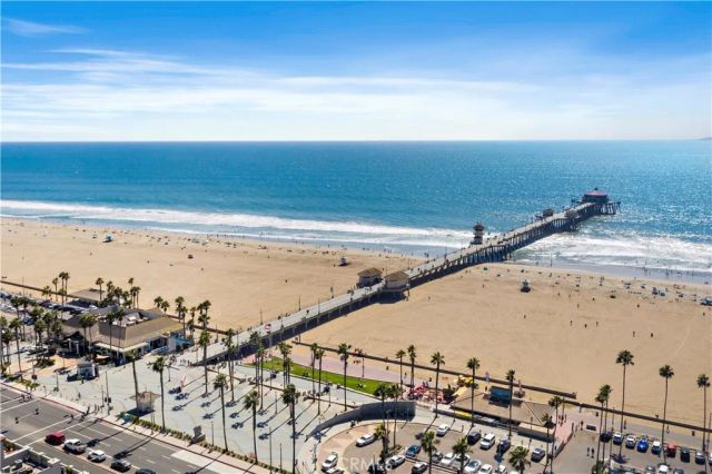 21038 Poolside, Huntington Beach, CA 92648