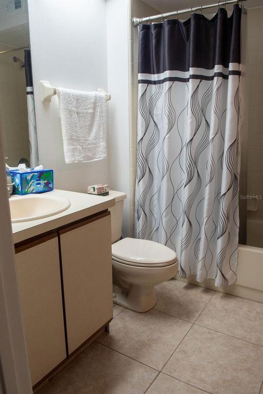 Image 11 of property listing at 13329 LAVER LANE, Orlando, FL 32824