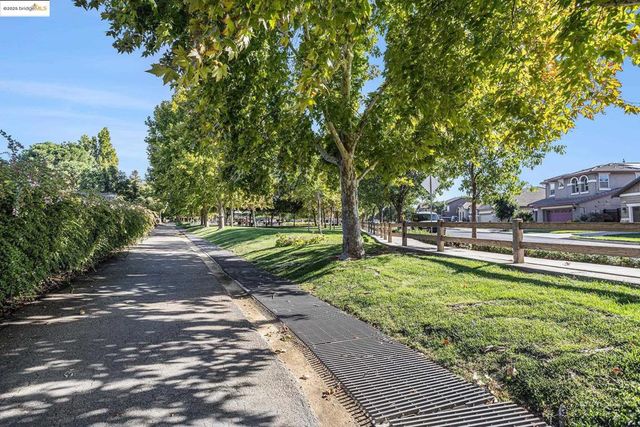 173 Pescara Blvd, Brentwood, CA 94513