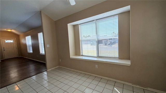 13966 Lanyard Dr, Corpus Christi, TX 78418