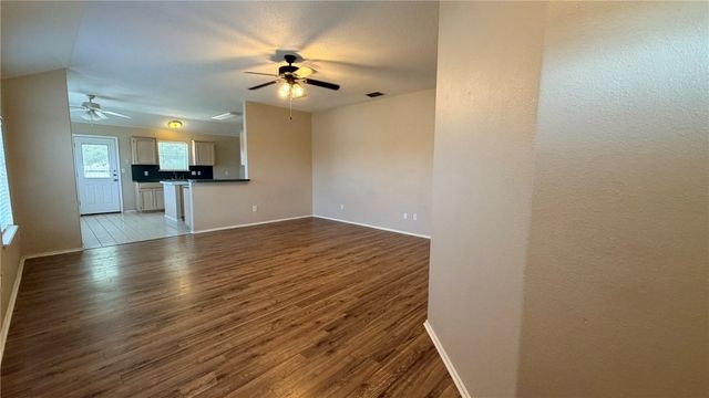 13966 Lanyard Dr, Corpus Christi, TX 78418