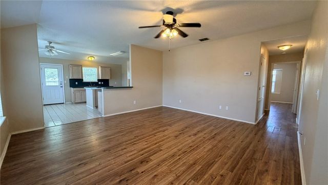 13966 Lanyard Dr, Corpus Christi, TX 78418