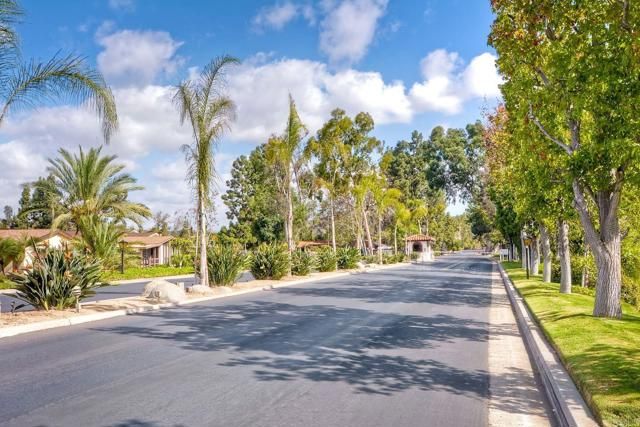 3466 Don Lorenzo Dr, Carlsbad, CA 92010