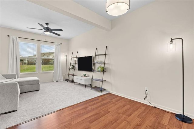 201 N LAUREL Street, Gardner, KS 66030