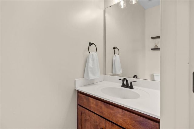 201 N LAUREL Street, Gardner, KS 66030