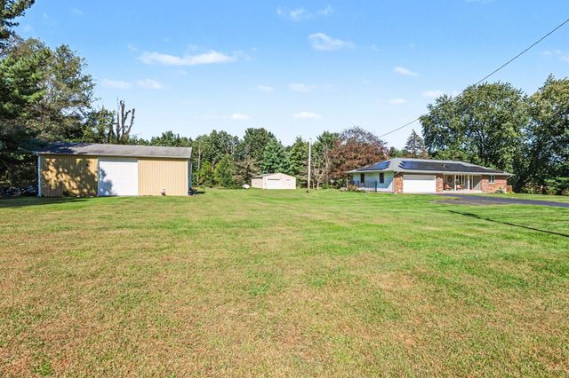 5593 E TU Avenue, Brady Twp, MI 49097