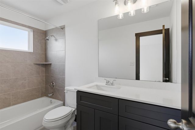 19136 Kleingrass LN, Pflugerville, TX 78660