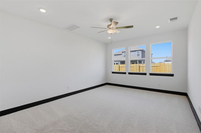 19136 Kleingrass LN, Pflugerville, TX 78660