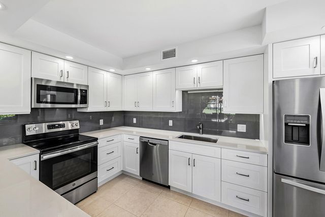 3682 Quail Ridge Drive N Green Heron S, Boynton Beach, FL 33436