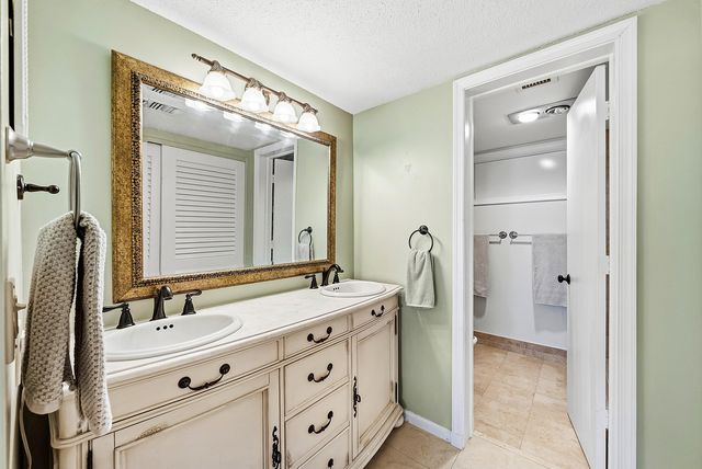 3682 Quail Ridge Drive N Green Heron S, Boynton Beach, FL 33436