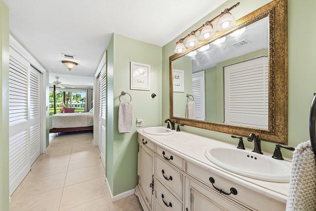 3682 Quail Ridge Drive N Green Heron S, Boynton Beach, FL 33436