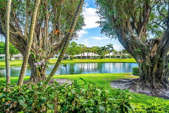 3682 Quail Ridge Drive N Green Heron S, Boynton Beach, FL 33436