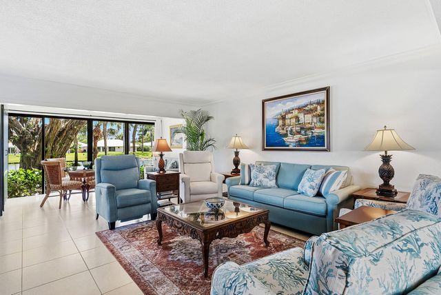 3682 Quail Ridge Drive N Green Heron S, Boynton Beach, FL 33436