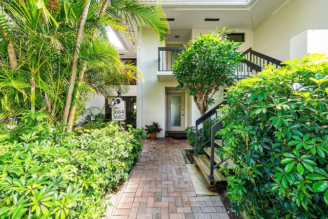 3682 Quail Ridge Drive N Green Heron S, Boynton Beach, FL 33436