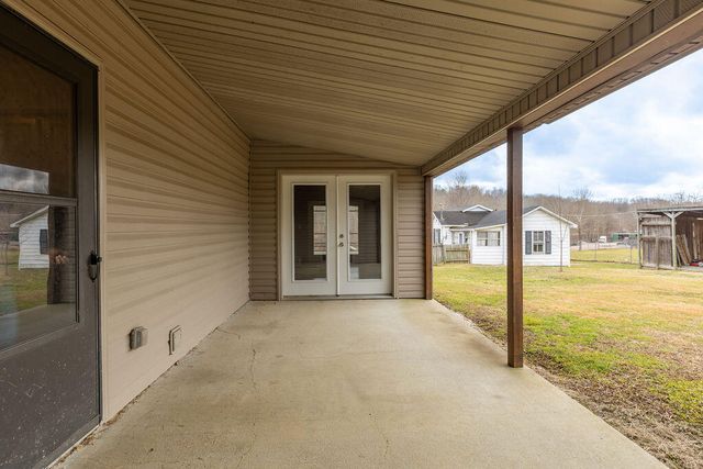 41 Blue Hall Road, Olive Hill, KY 41164