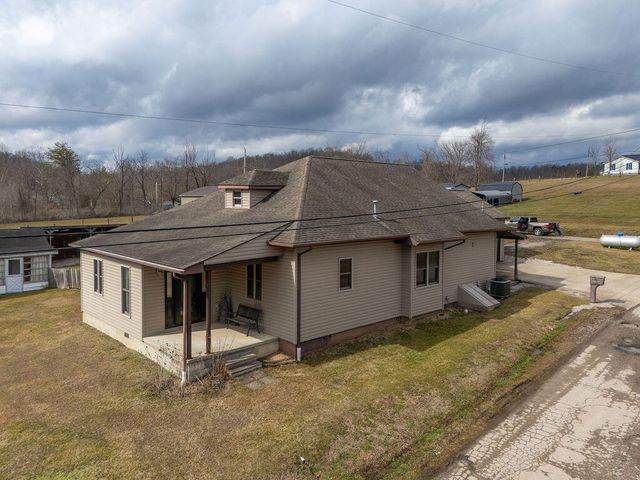 41 Blue Hall Road, Olive Hill, KY 41164