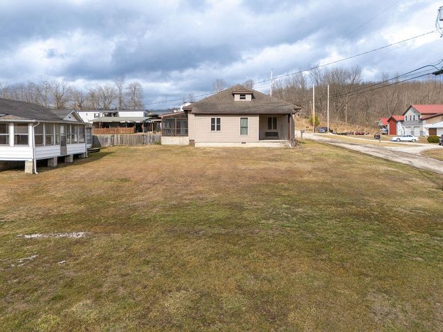 41 Blue Hall Road, Olive Hill, KY 41164