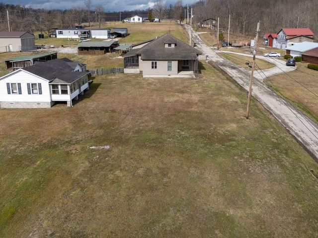 41 Blue Hall Road, Olive Hill, KY 41164