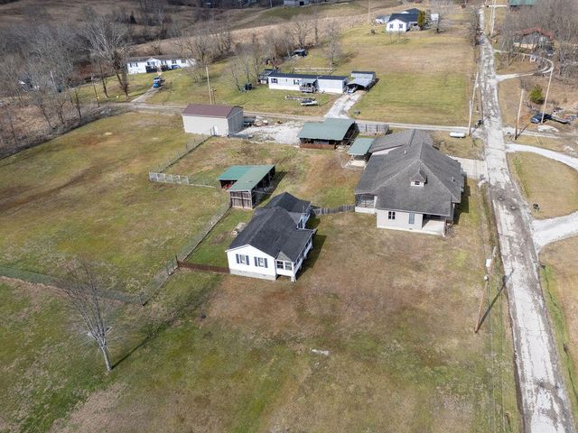 41 Blue Hall Road, Olive Hill, KY 41164