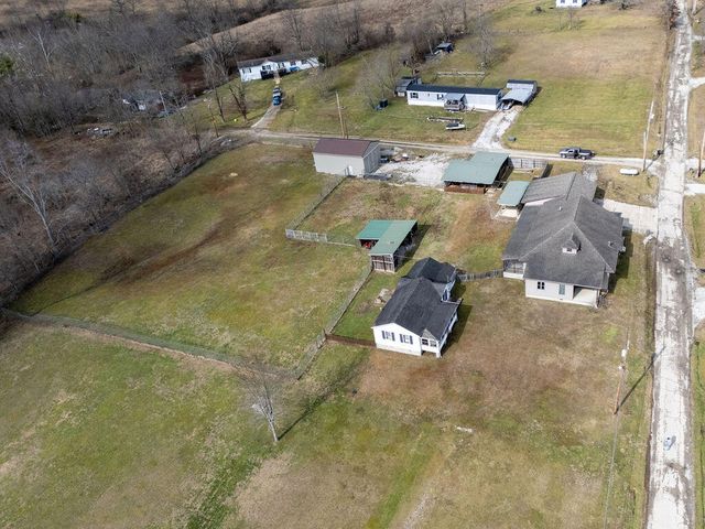 41 Blue Hall Road, Olive Hill, KY 41164