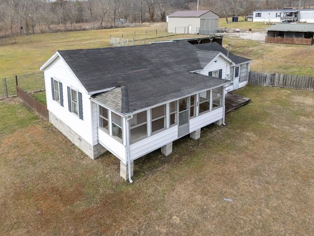 41 Blue Hall Road, Olive Hill, KY 41164