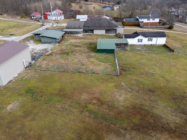 41 Blue Hall Road, Olive Hill, KY 41164