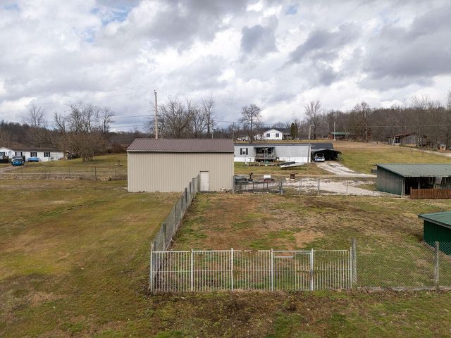 41 Blue Hall Road, Olive Hill, KY 41164