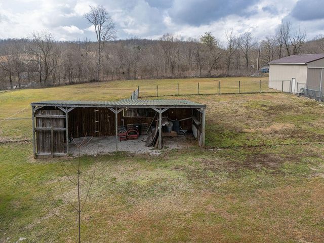 41 Blue Hall Road, Olive Hill, KY 41164