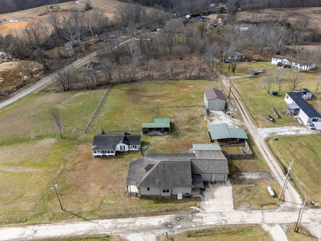 41 Blue Hall Road, Olive Hill, KY 41164