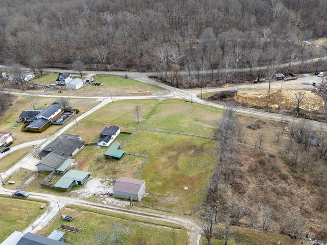 41 Blue Hall Road, Olive Hill, KY 41164