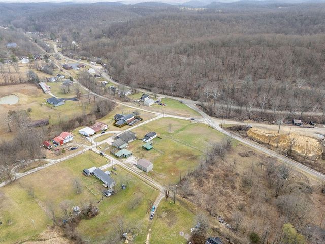 41 Blue Hall Road, Olive Hill, KY 41164