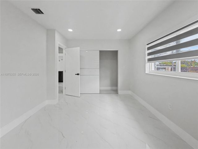 1530 SW 24th Ave, Miami, FL 33145