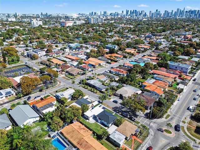 1530 SW 24th Ave, Miami, FL 33145