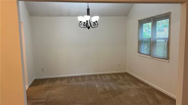 995 Old Spring Way, Sugar Hill, GA 30518