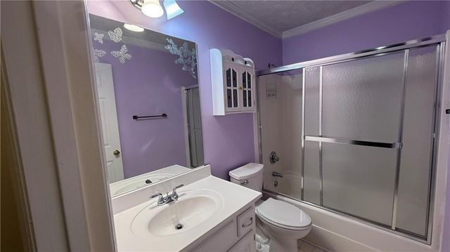 995 Old Spring Way, Sugar Hill, GA 30518