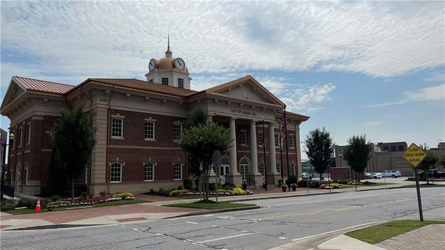 995 Old Spring Way, Sugar Hill, GA 30518