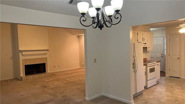 995 Old Spring Way, Sugar Hill, GA 30518