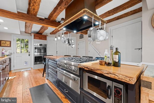 741 WYNDAMERE RD, Lewisberry, PA 17339