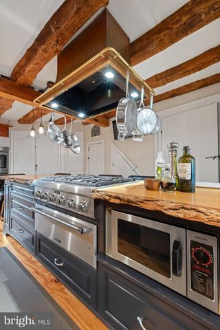 741 WYNDAMERE RD, Lewisberry, PA 17339