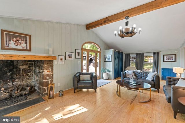 741 WYNDAMERE RD, Lewisberry, PA 17339