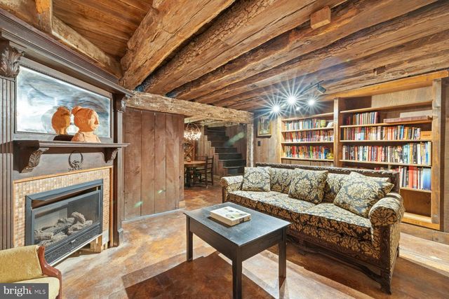 741 WYNDAMERE RD, Lewisberry, PA 17339